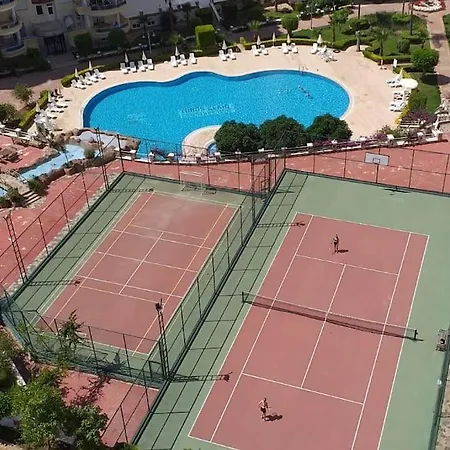 شقة A Flat In A Complex- *