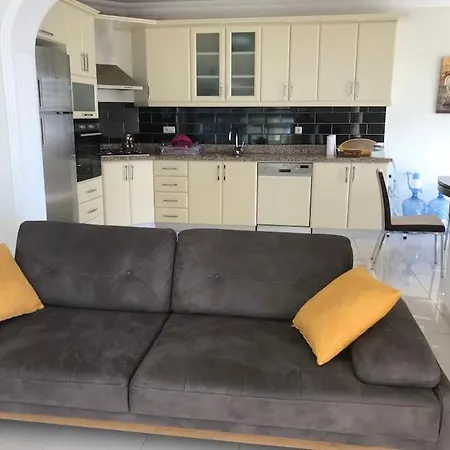 شقة A Flat In A Complex- ألانيا